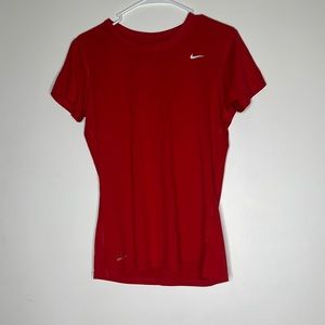 Women’s Nike Drifit tshirt